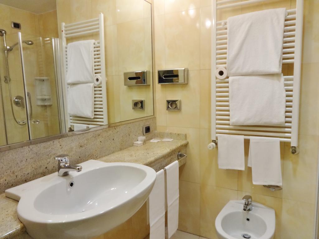 Hotel Tiffany Milano 4*