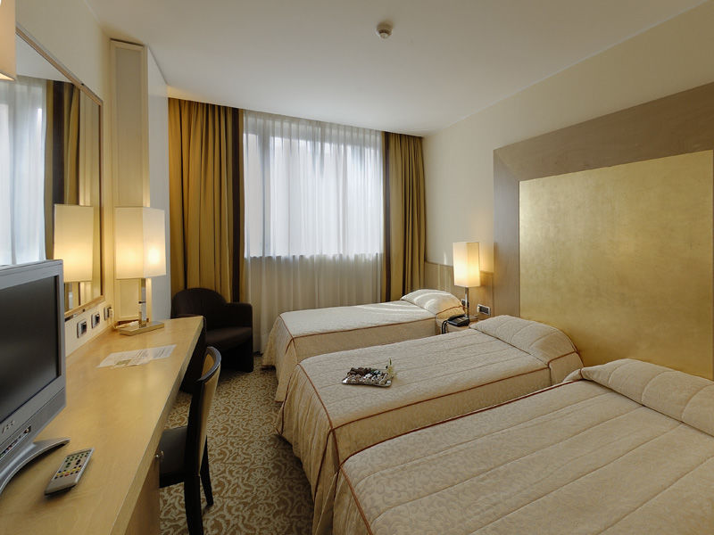 Hotel Tiffany Milano 4*
